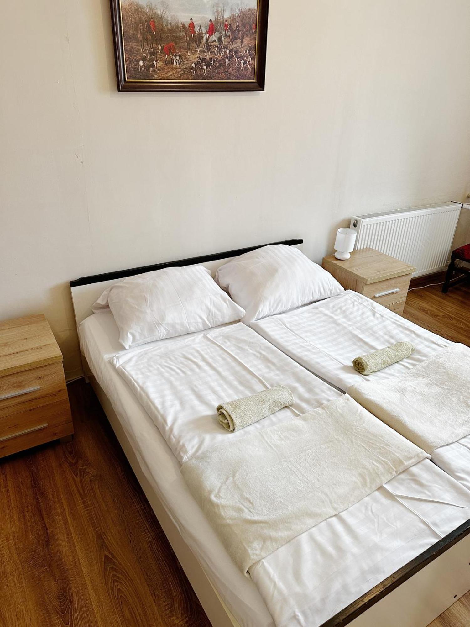 Lubavia Hotel *